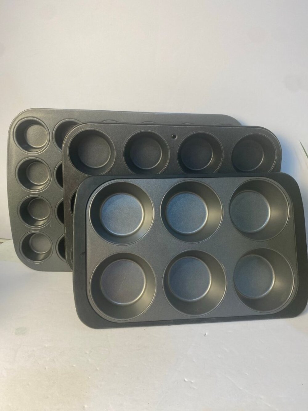 Set of 3 Baking Muffin Pans Nonstick Kitchenware Bakeware